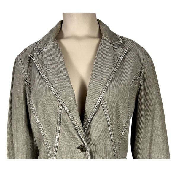 DKNY women's corduroy jacket size M button front, pockets, embroidery - Picture 2 of 8